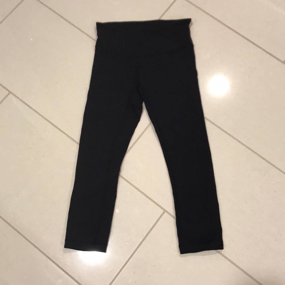 Lululemon Wunder Under Crop 4